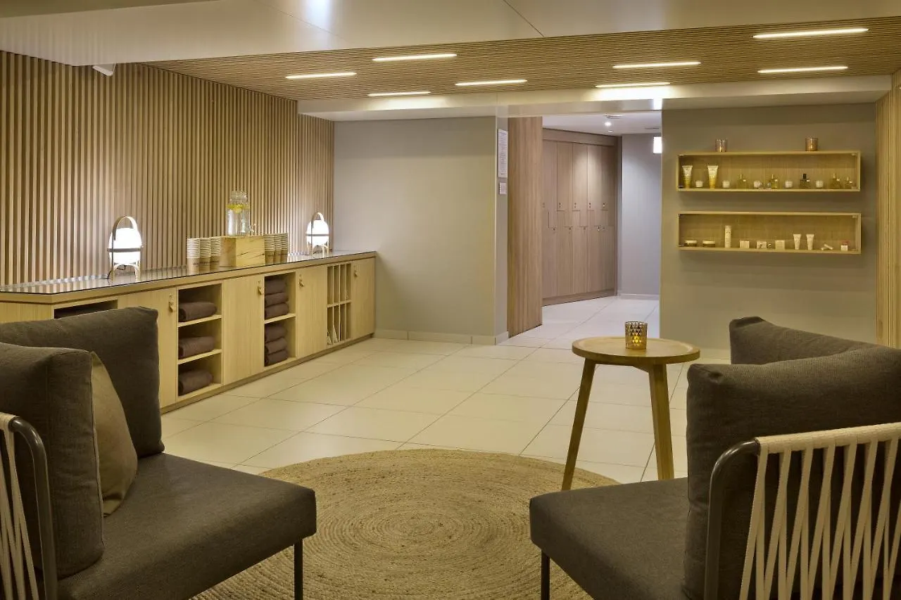 Araucaria Hotel & Spa La Plagne 4*,