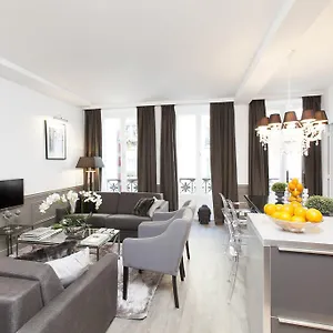 Appartement Livinparis - Luxury 3 Bedrooms Grands-boulevards I 